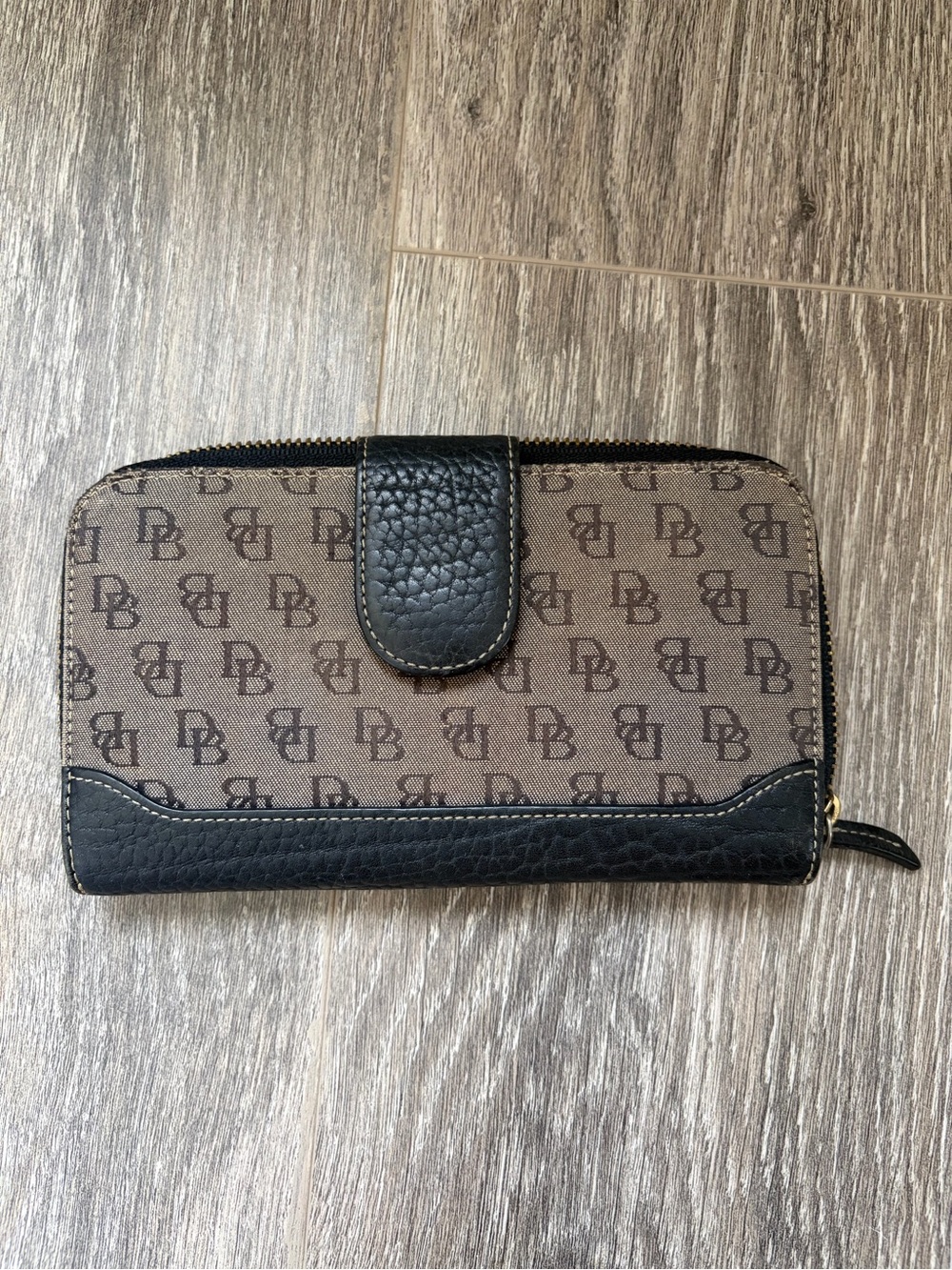 Dooney & Bourke Monogram wallet